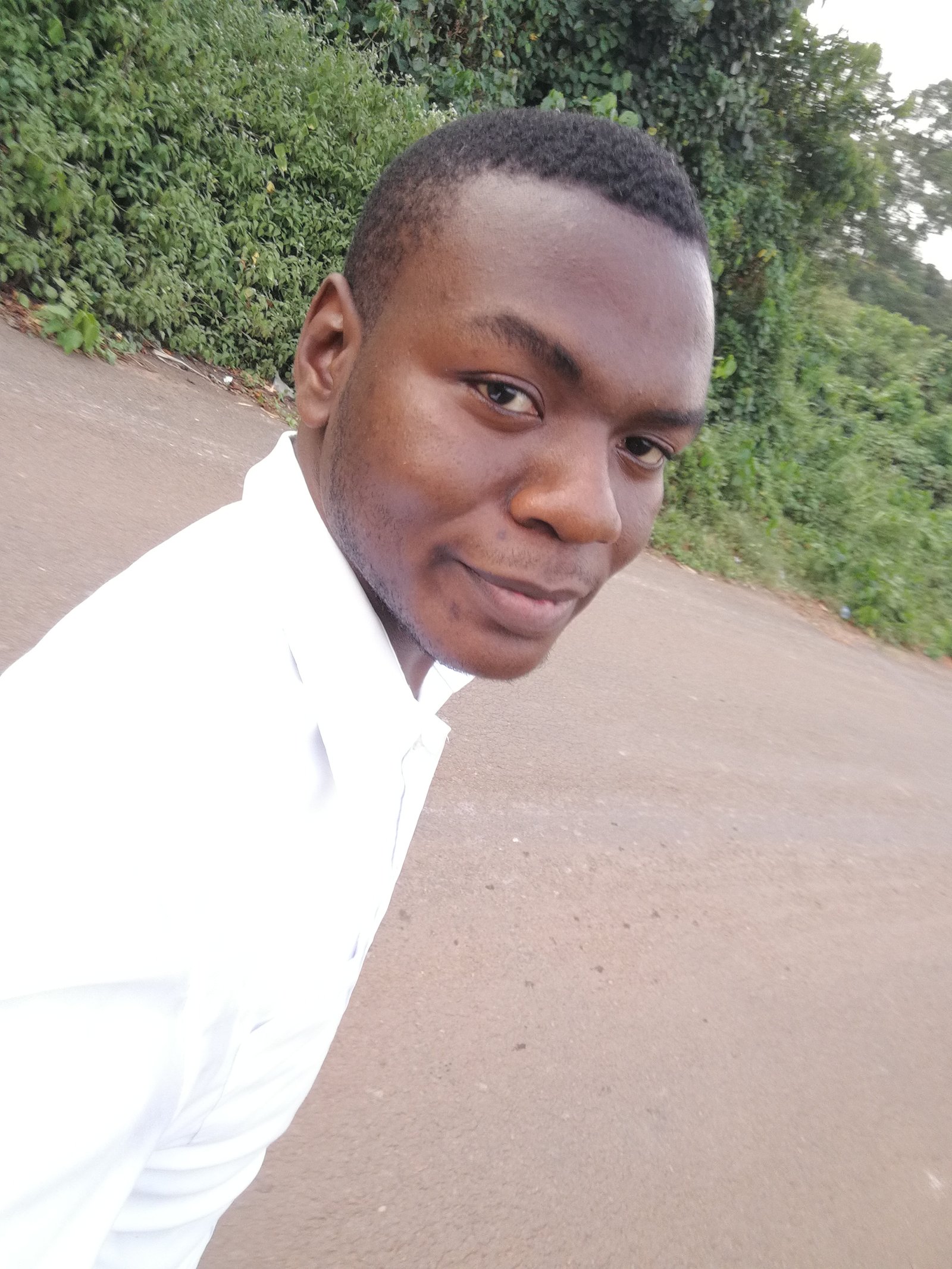 Photo de profil de Biang Bibanga Julien Paterne